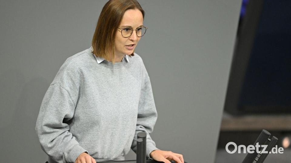 Die Grünen-Bundestagsabgeordnete Lena Gumnior sieht in illegalem Glücksspiel eine große Gefahr. Bild: Michael Brandt/dpa