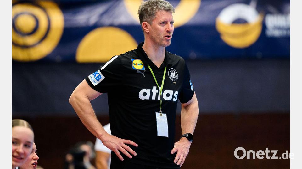 Bundestrainer Markus Gaugisch hat bis zur EM noch viel Arbeit vor sich. (Archivbild) Bild: Marco Wolf/dpa