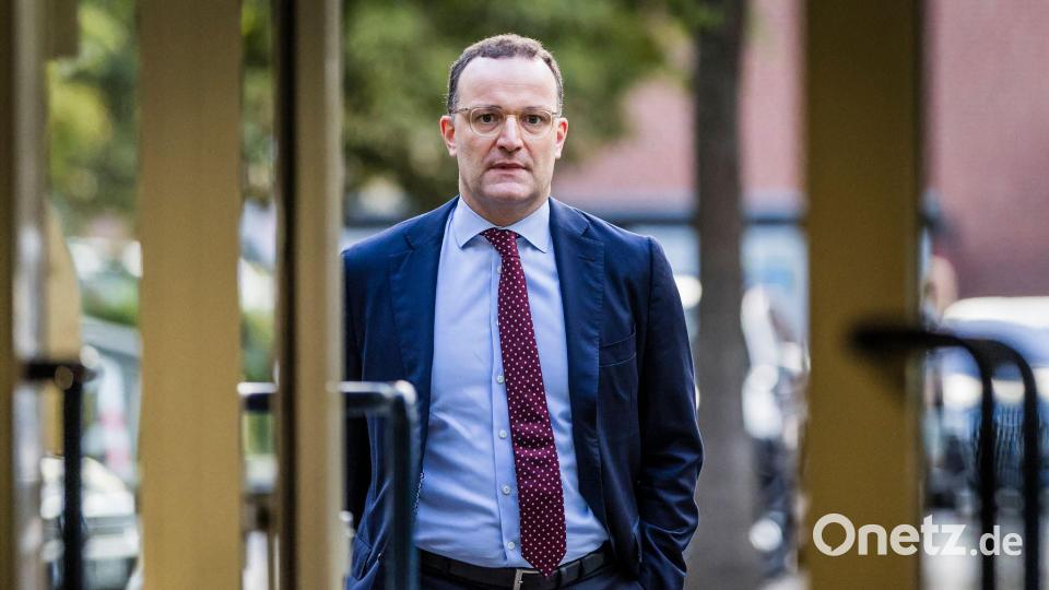 Jens Spahn verzichtet auf seinen Sitz im Haushaltsausschuss des Bundestags. (Archivbild) Bild: Lars Berg/dpa