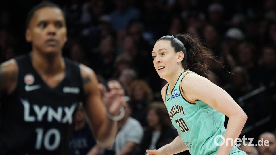 Beste Spielerin war Breanna Stewart (rechts). Bild: Ellen Schmidt/AP/dpa