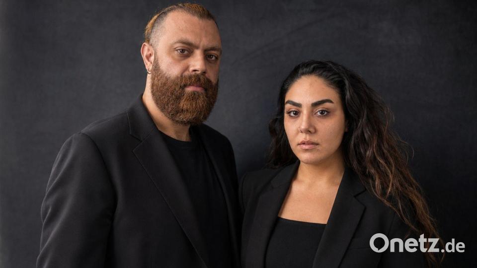 Die Filmemacher Mohsen Najafimehri und Diba Darbari. Im KitKat-Club sind Filmen und Fotografieren eigentlich streng verboten. Bild: Diba Darbari/ARD/dpa