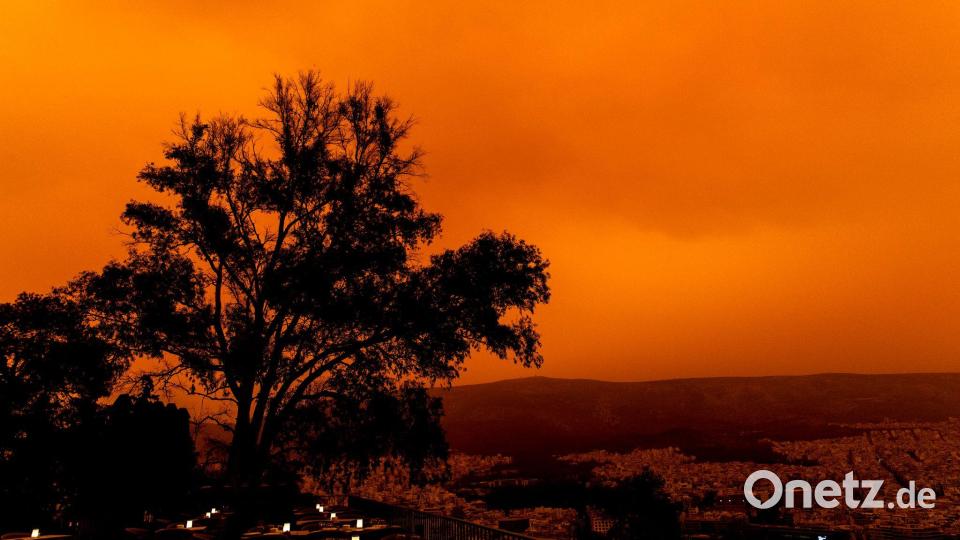 Wüstenstaub aus Nordafrika zieht über Athen. (Archivbild) Bild: Marios Lolos/XinHua/dpa