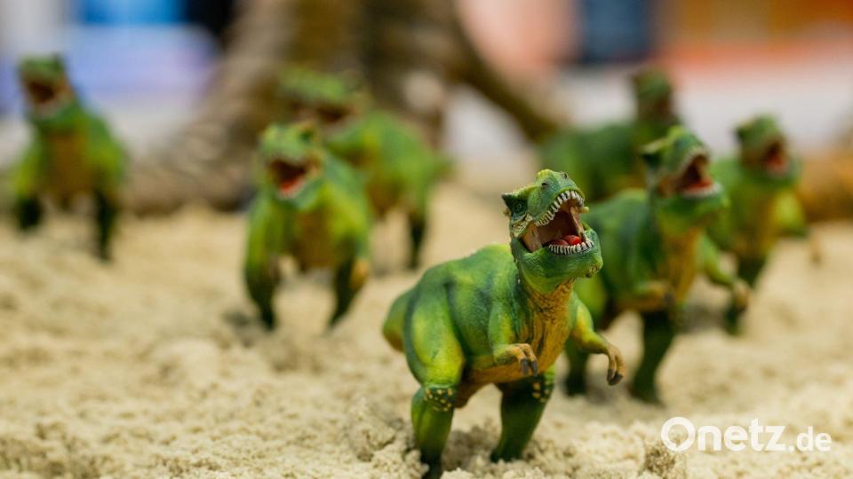 Der 1935 gegründete Traditionshersteller Schleich ist für seine Spielfiguren aus Kunststoff bekannt. (Archivbild) Bild: Daniel Karmann/dpa