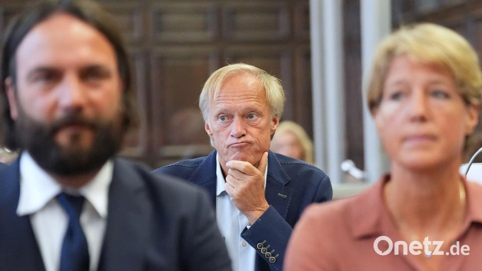 Delling ist wegen Beihilfe angeklagt. Bild: Marcus Brandt/dpa Pool/dpa