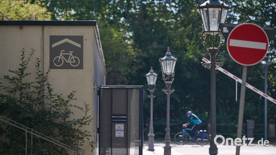 Eine Fahrradgarage für 1,3 Millionen Euro landet im „Schwarzbuch“. Bild: Katharina Kausche/dpa