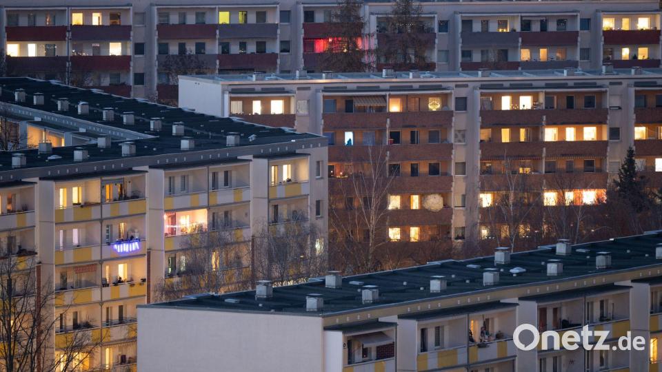 Die Angst, dass Wohnen unbezahlbar wird, belegt Platz 5 des Rankings. (Symbolbild) Bild: Sebastian Kahnert/dpa