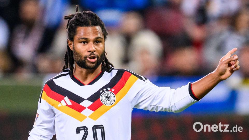 Serge Gnabry läuft einem Medienbericht zufolge als Kapitän gegen Serbien auf. Archivbild: Tom Weller/dpa