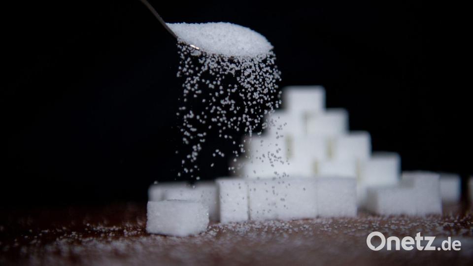 Die Zuckerzufuhr der Deutschen liegt weit über den empfohlenen Werten. (Symbolbild) Bild: Melissa Erichsen/dpa