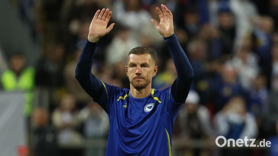 Spielte mehr als 19 Jahre lang für Bosnien-Herzegowina: Edin Dzeko. Bild: Armin Durgut/AP/dpa