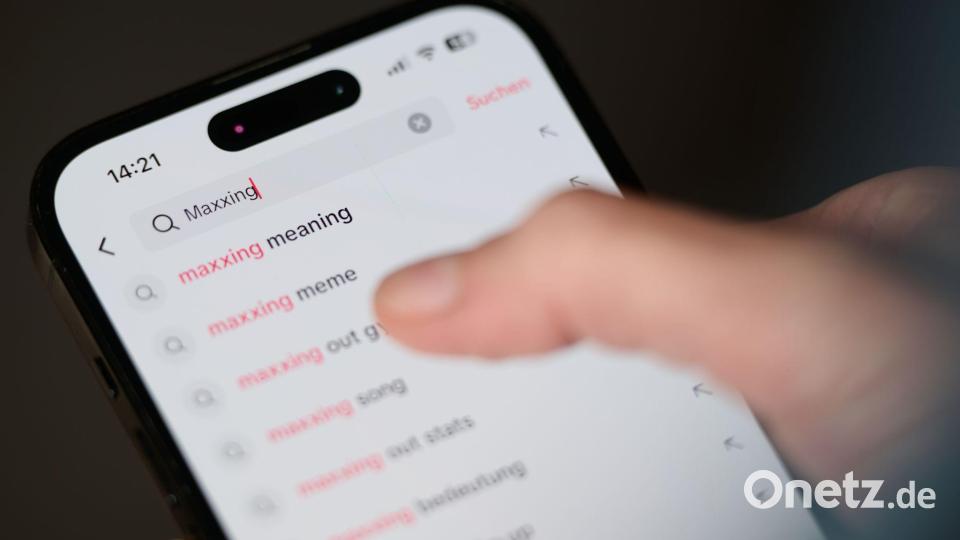 „Maxxing“ kursiert seit einer Weile auf Plattformen wie TikTok und Instagram. (Symbolbild) Bild: Sven Hoppe/dpa