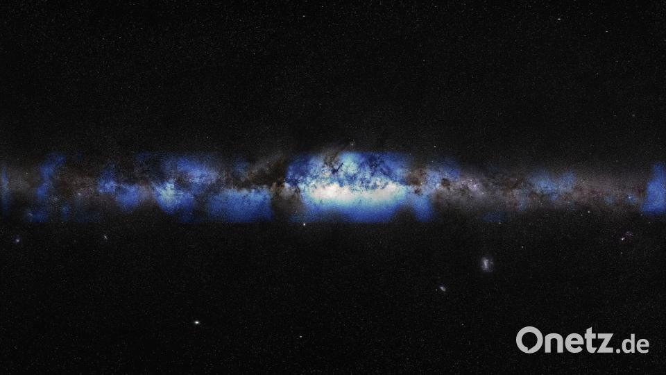 Mit „IceCube“ können Forscher Neutrinos aus extrem energiereichen Prozessen im fernen Universum erfassen. Bild: IceCube Collaboration/U.S. National Science Foundation (Lily Le & Shawn Johnson)/ESO (S. Brunier)/dpa