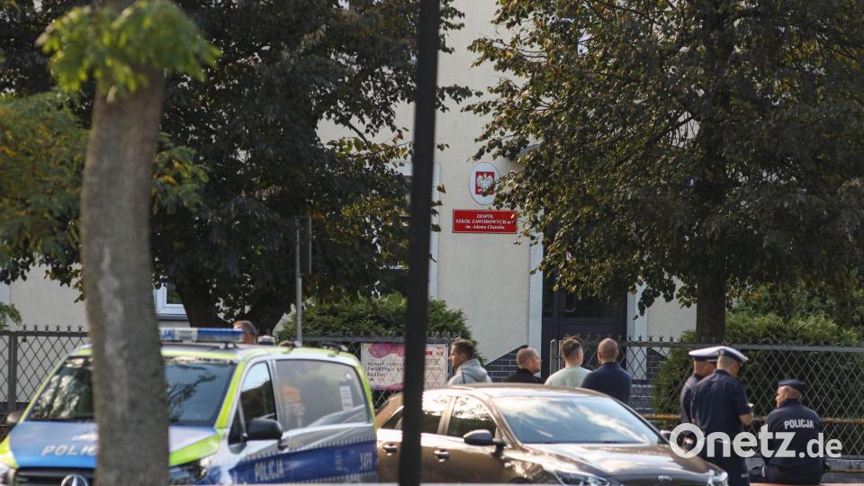 Bei der Messerattacke an einer Berufsschule in Polen sind mehrere Menschen verletzt worden. Bild: Artur Reszko/PAP/dpa