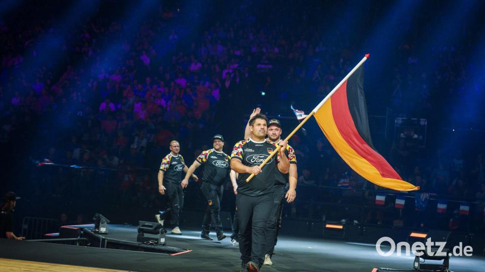 Peter Bauer (vorne) aus Schmidmühlen ist der Kapitän der deutschen Timbersports Nationalmannschaft. Archivbild: STIHL TIMBERSPORTS® Philip Platzer