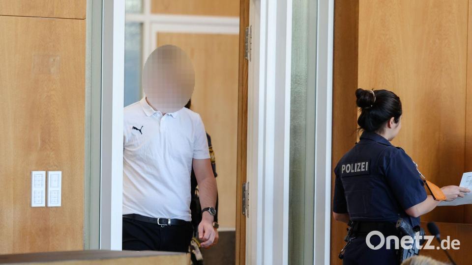 Der Angeklagte ist einschlägig vorbestraft. Bild: Daniel Löb/dpa