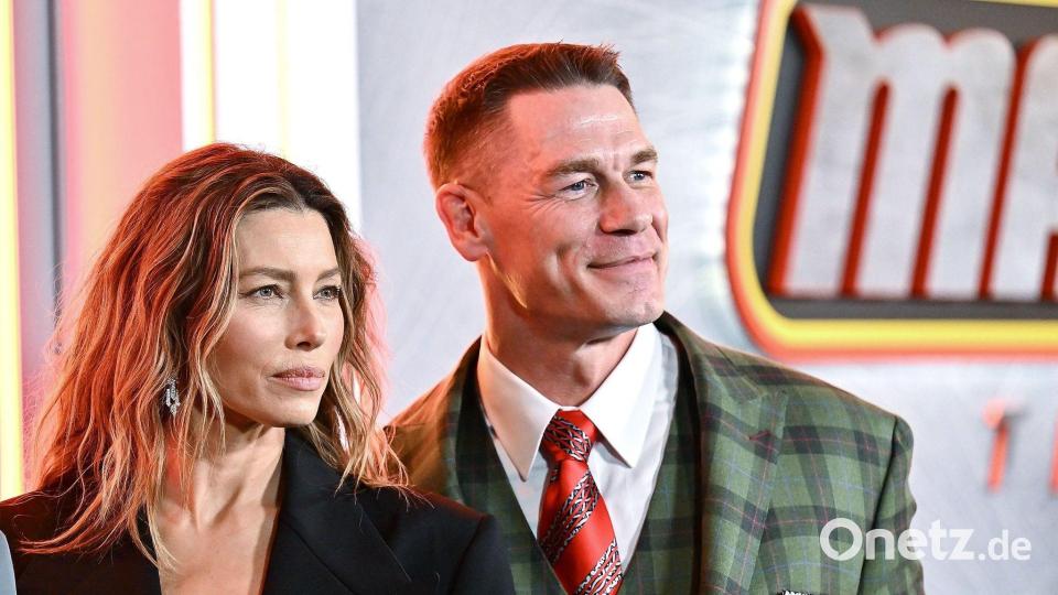 Jessica Biel und John Cena spielen die Hauptrollen. Bild: Evan Agostini/Invision/AP/dpa