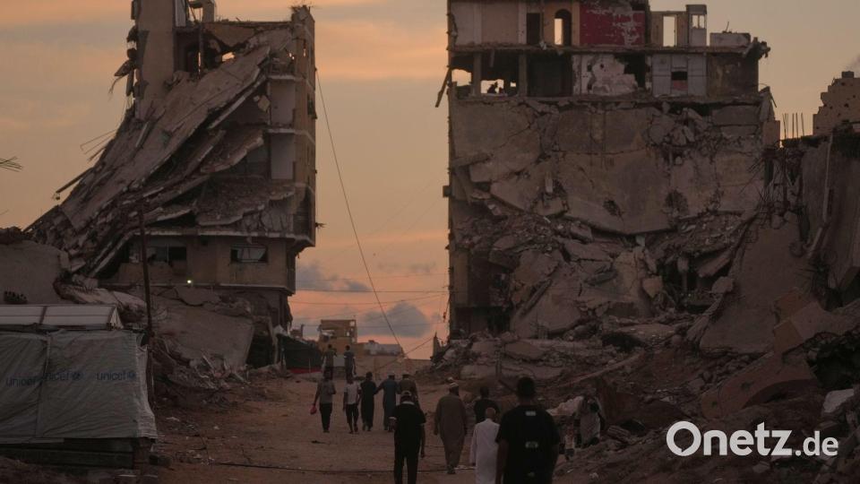 Israel hat seit dem Hamas-Massaker am 7. Oktober 2023 nach eigenen Angaben 100.000 Ziele in der Region angegriffen, die meisten davon im Gazastreifen. Bild: Jehad Alshrafi/AP/dpa