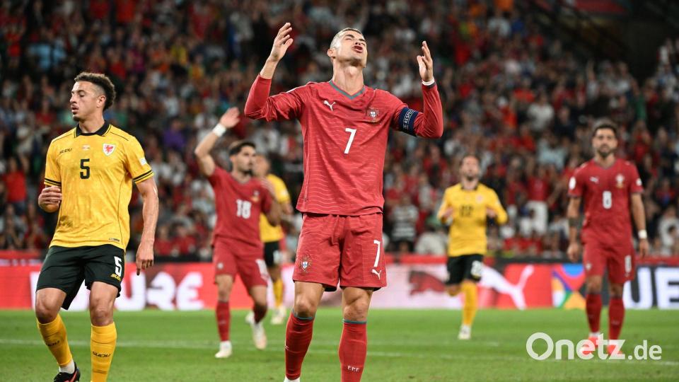 Gegen Wales durfte Ronaldo noch spielen. (Archivbild) Bild: Zed Jameson/PA Wire/dpa