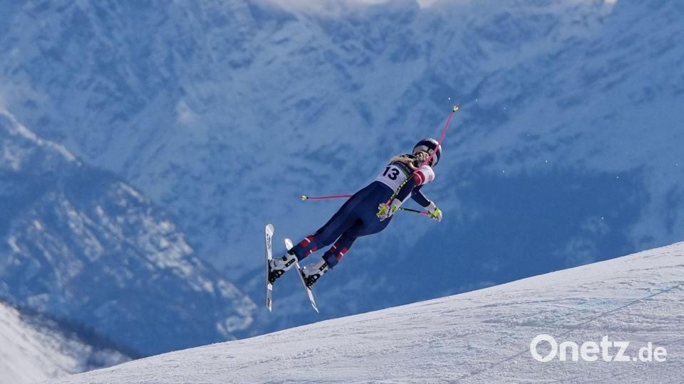 Lindsey Vonn bei der Olympia-Abfahrt in Cortina, nur einen Augenblick vor dem fatalen Sturz. (Archivbild) Bild: Jacquelyn Martin/AP/dpa