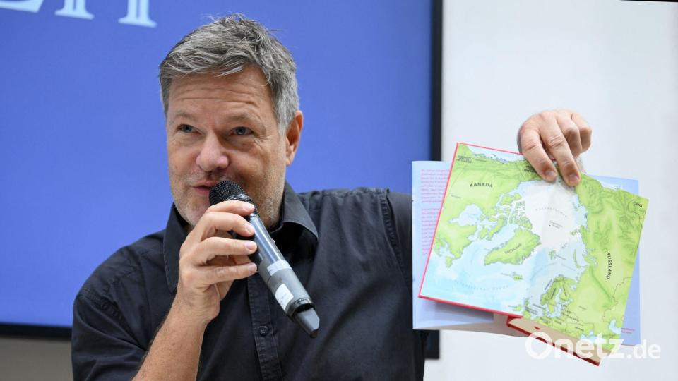 Er wolle kein Besserwisser sein, sagte der ehemalige Vizekanzler. Bild: Jennifer Brückner/dpa