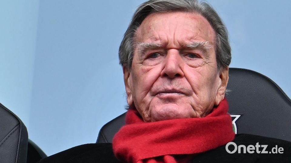 Enge Kontakte nach Moskau: Gerhard Schröder. (Archivbild) Bild: Swen Pförtner/dpa