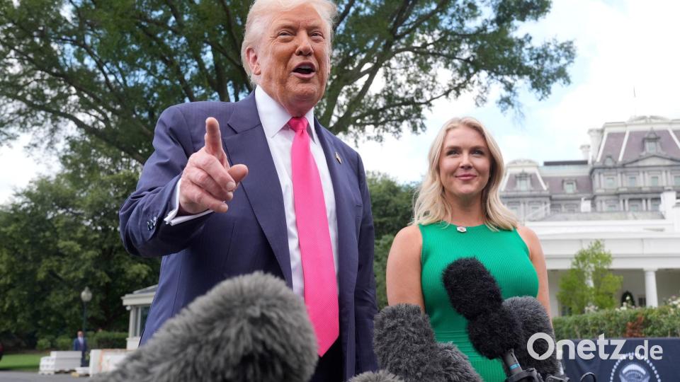 Karoline Leavitt hatte Ende August ihren letzten Arbeitstag als Pressesprecherin Trumps. (Archivbild) Bild: Manuel Balce Ceneta/AP/dpa