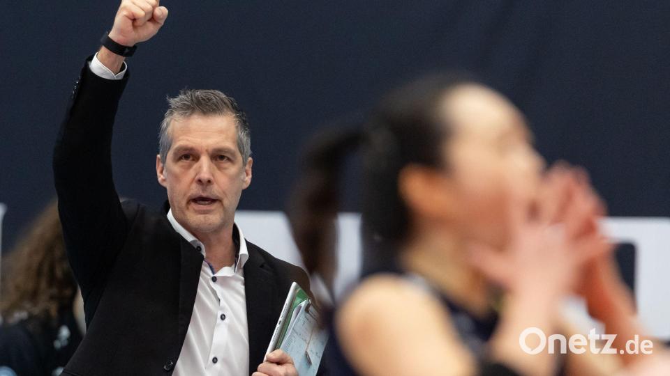 Laszlo Hollosy führte Suhl zum Double. (Archivbild) Bild: Michael Reichel/dpa