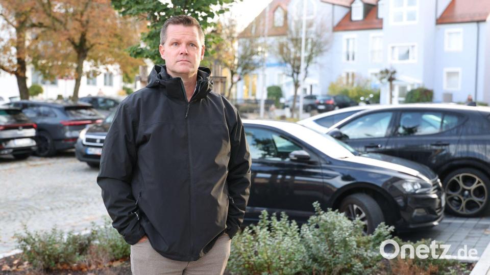 Die Berngauer sind entsetzt am Tag nach den tödlichen Schüssen auf Behördenmitarbeiter. Bild: Daniel Löb/dpa