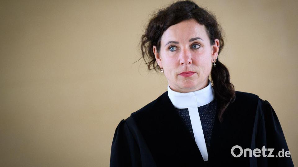 Ein Justizdrama trifft auf die Literaturbranche: In Juli Zehs neuem Roman verschwimmen Wahrheit und Erinnerung. (Archivbild) Bild: Bernd von Jutrczenka/dpa