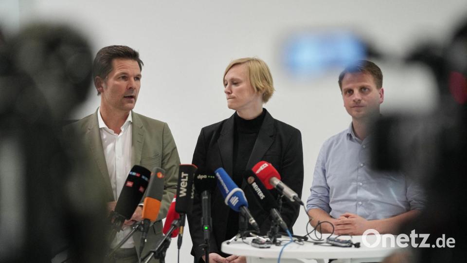 Am Donnerstag begannen in Berlin die Sondierungen mit Steffen Krach (SPD), Nina Stahr (Grüne) und Maximilian Schirmer (Linke). (Archivfoto) Bild: Sven Kaeuler/dpa
