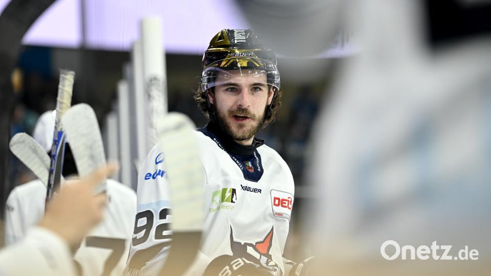 Szenen aus der Partie der Blue Devils Weiden und der Dresdner Eislöwen. Die Weidener hatten beim DEL-Absteiger keine Chance und unterlagen klar mit 1:5. Bild: Julia Peter