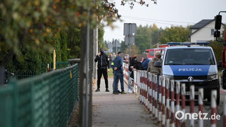 Am Donnerstag war bei einem Messerangriff in einer Schule die Hausmeisterin getötet worden. (Archivbild) Bild: Marcin Obara/PAP/dpa
