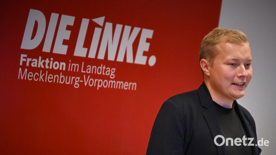 Am späten Abend stimmte auch der Landesvorstand der Linken unter Vorsitz von Hennis Herbst zu. (Archivbild) Bild: Philip Dulian/dpa