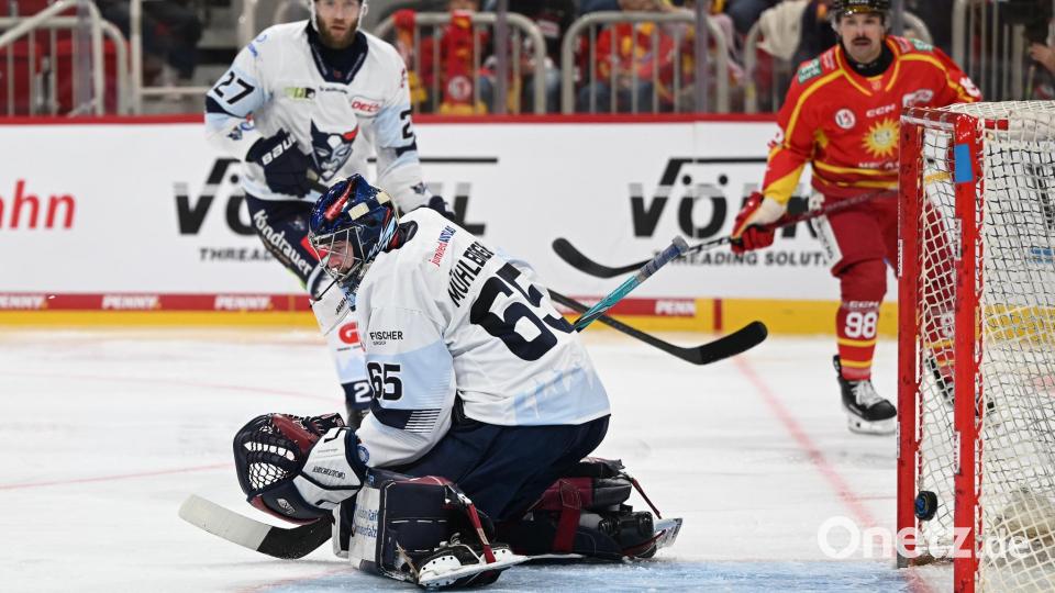 Patrik Mühlberger und die Blue Devils Weiden haben das Auswärtsspiel am Sonntagabend bei der Düsseldorfer EG mit 1:5 verloren. Bild: Birgit Haefner