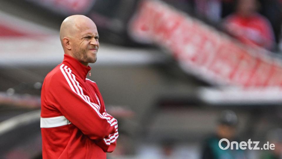 Kölns Trainer René Wagner sah kein anspruchsvolles Spiel. Bild: Federico Gambarini/dpa