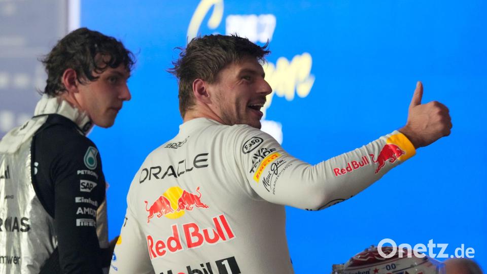 Max Verstappen war schon viermal Champion, Kimi Antonelli (l) dürfte es bald erstmals werden. Bild: Vincent Thian/AP/dpa