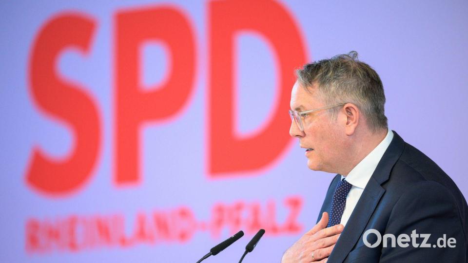 Schweitzer wirbt nach 35 Jahren SPD-Regierung in Rheinland-Pfalz für die erste Koalition mit der CDU im Bundesland. (Archivbild) Bild: Hannes P Albert/dpa