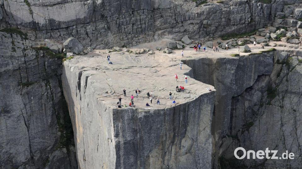 Bekannt aus Mission Impossible: Der Preikestolen am Lysefjord in der Nähe von Stavanger. (Archivbild) Bild: picture alliance / dpa