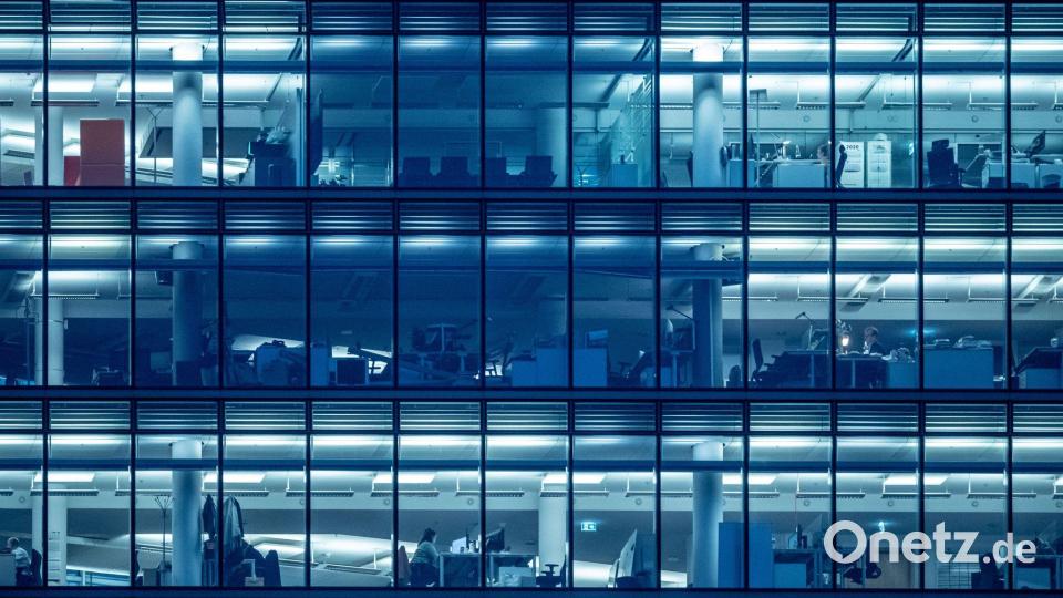 Auch die Möglichkeit, Fehler als Lernchancen wahrzunehmen, sahen Frauen in Teams mit hohem Männeranteil weniger (Illustration) Bild: Michael Kappeler/dpa