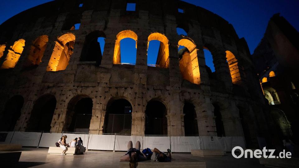 Von München aus geht es ab Sommer direkt mit dem italienischen Hochgeschwindigkeitszug Frecciarossa nach Rom. Ein Highlight der italienischen Hauptstadt: das Kolosseum. (Archivbild) Bild: Gregorio Borgia/AP/dpa