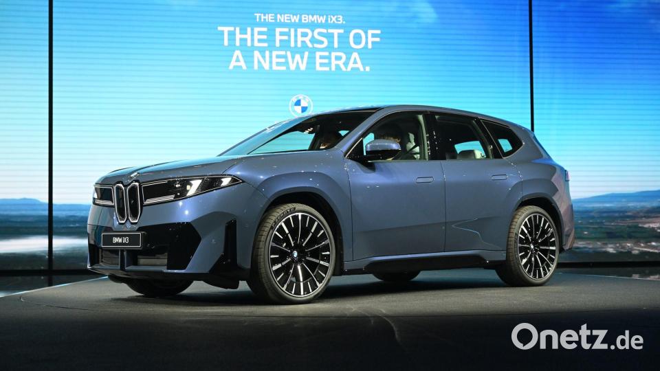 Der ix3 als erstes Elektroauto der Neuen Klasse hilft BMW mit hoher Nachfrage. (Archivbild) Bild: Sven Hoppe/dpa