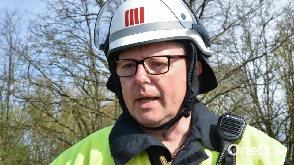Der Amberg-Sulzbacher Kreisbrandrat Christof Strobl, möchte nicht, dass der Einsatzleiter die einzige Erkenntnisquelle bleibt. Derzeit läuft ein Abfragetool im Landkreis, bei dem jeder Feuerwehrmann seine Erfahrungen einbringen kann, um Abläufe zu verfeinern. Archivbild: Stephan Huber