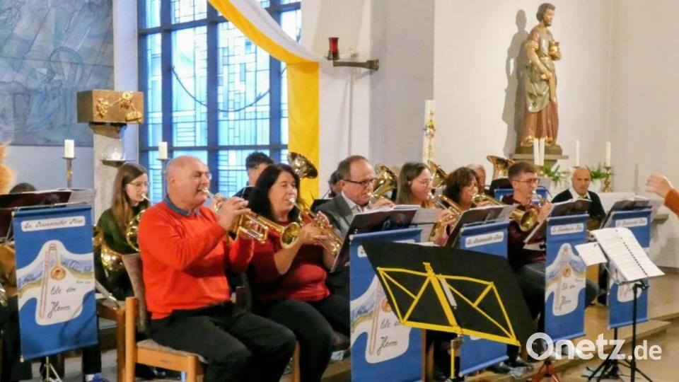 Der Posaunenchor Floß gefiel mit geistlichen und weltlichen Musikstücken. Bild: Werner Dantl