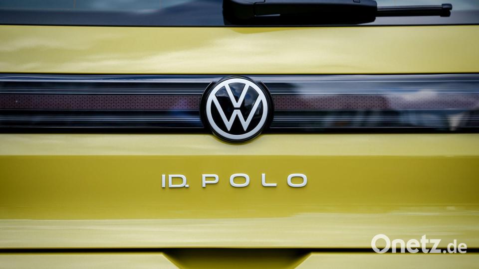 Die neuen E-Autos von VW sind beliebt. Wegen der Krise in China sinken die Auslieferungen dennoch deutlich. (Archivbild) Bild: Kay Nietfeld/dpa