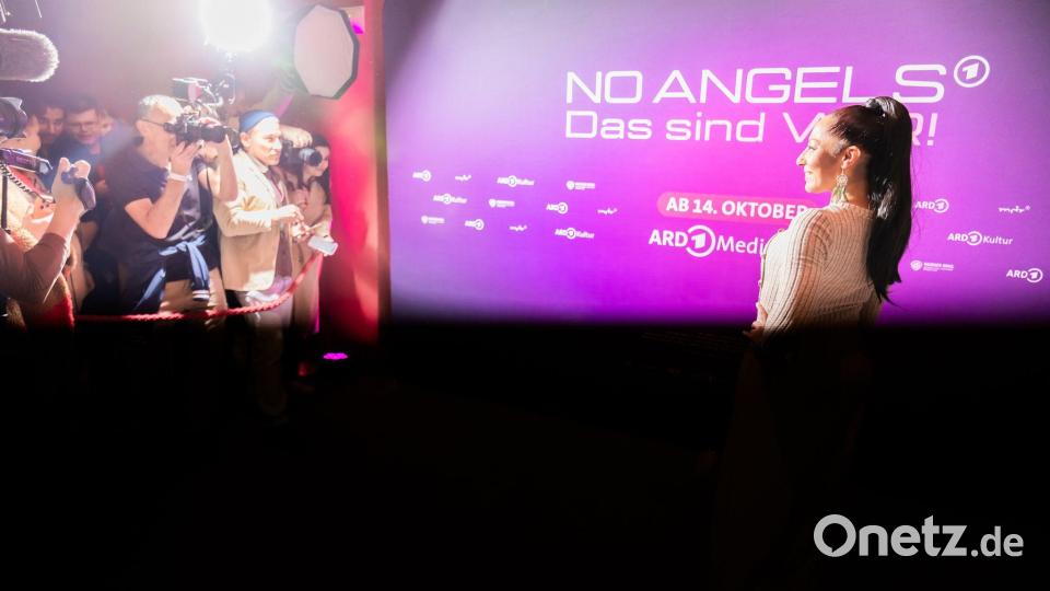 Großer Auflauf am Mittwochabend bei der Preview zur ARD-Doku „No Angels - und Jessica Wahls mittendrin. Bild: Christoph Soeder/dpa
