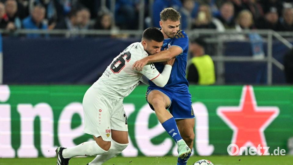 Hat die Zweifel beiseitegeschoben: VfB-Kapitän Deniz Undav (l). Bild: Martin Baumann/TASR Slovakia/AP/dpa