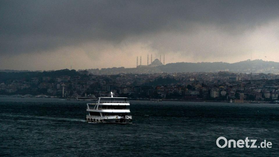 Starke Regenfälle sorgen in Istanbul für Überschwemmungen. (Archivbild) Bild: Moe Zoyari/ZUMA Press Wire/dpa