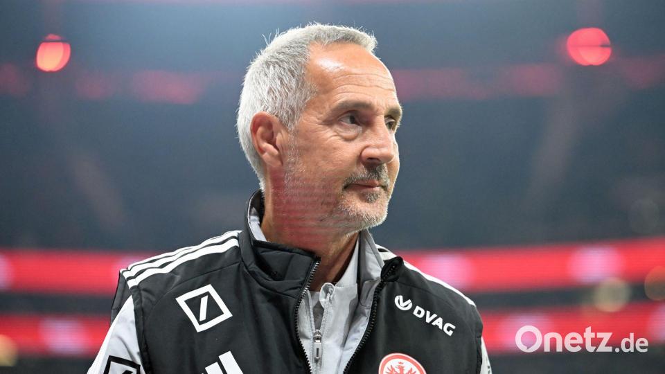 Adi Hütter vor dem Heimspiel gegen Köln. Bild: Jennifer Brückner/dpa
