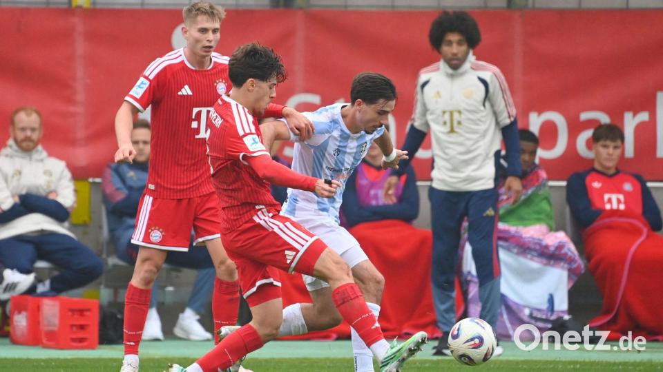 Die Bayern-Amateure entscheiden das Münchner Derby gegen 1860 für sich. Bild: Frank Hoermann / SVEN SIMON/dpa