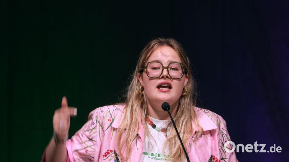 Grüne-Jugend-Chefin Henriette Held setzt wie die Grüne Jugend insgesamt auf Abgrenzung zum Kurs von Kanzler Friedrich Merz (CDU). Bild: Sebastian Willnow/ dpa/dpa
