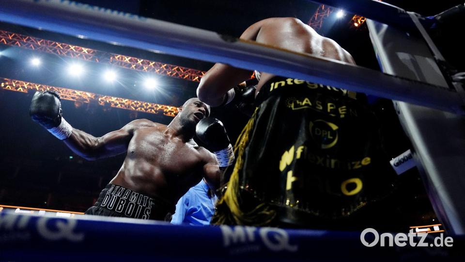 Daniel Dubois (l) kämpft in London um den WBO-WM-Titel gegen Fabio Wardley. Bild: Nick Potts/PA Wire/dpa